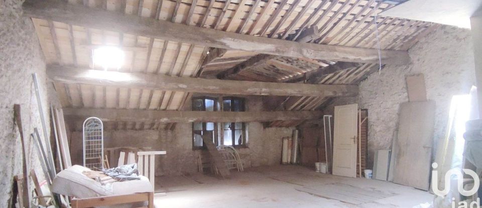 House 8 rooms of 300 m² in Pouzolles (34480)