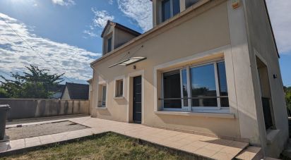 House 6 rooms of 102 m² in Leuville-sur-Orge (91310)