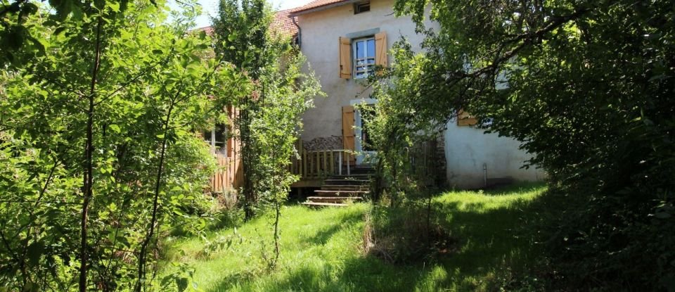 House 4 rooms of 90 m² in Folles (87250)
