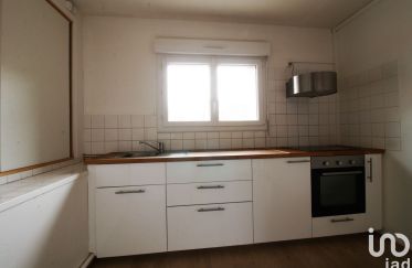 Appartement 1 pièce de 45 m² à Ballancourt-sur-Essonne (91610)