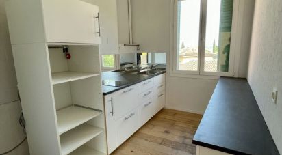Apartment 3 rooms of 54 m² in Solliès-Pont (83210)