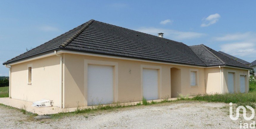 House 7 rooms of 150 m² in Chamberet (19370)