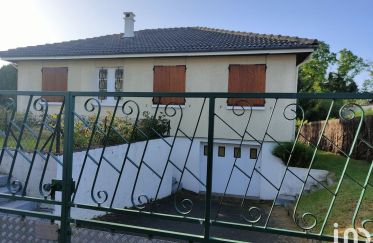 House 4 rooms of 85 m² in LE ROUGET (15290)