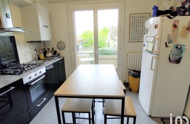 Appartement 4 pièces de 64 m² à Chambéry (73000)