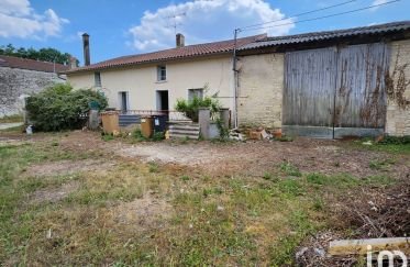 House 4 rooms of 115 m² in Marigny (79360)