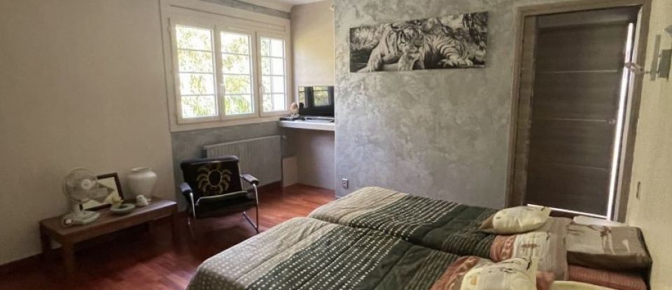 House 4 rooms of 165 m² in Armentières-en-Brie (77440)