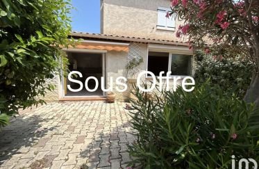 House 4 rooms of 91 m² in Six-Fours-les-Plages (83140)