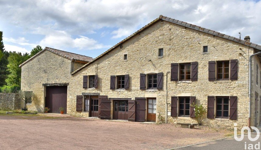 Maison de village 5 pièces de 146 m² à Montbellet (71260)