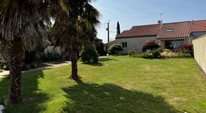 House 7 rooms of 152 m² in SAINT-MACAIRE-EN-MAUGES (49450)