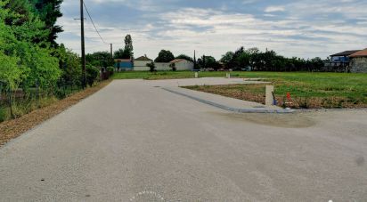 Terrain de 821 m² à Fontclaireau (16230)