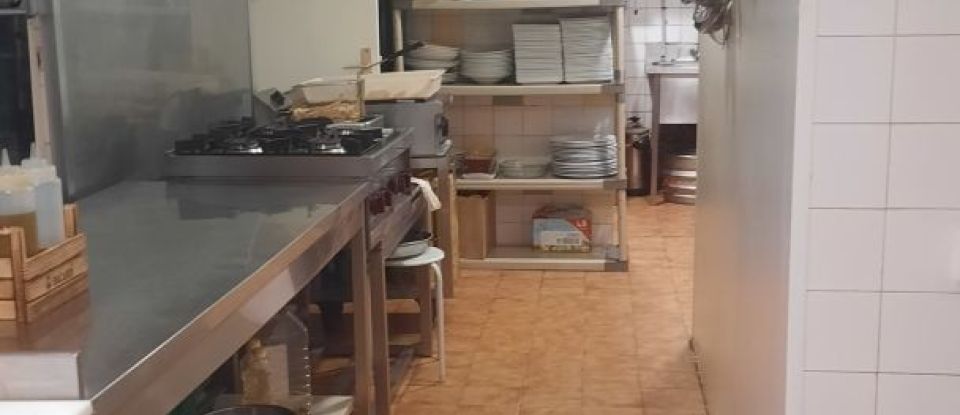 Pizzeria of 117 m² in Vitrolles (13127)