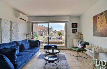 Appartement 3 pièces de 67 m² à Marseille (13009)