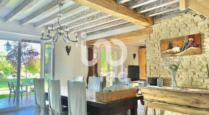 House 5 rooms of 140 m² in Oytier-Saint-Oblas (38780)