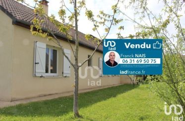House 5 rooms of 93 m² in Évron (53600)