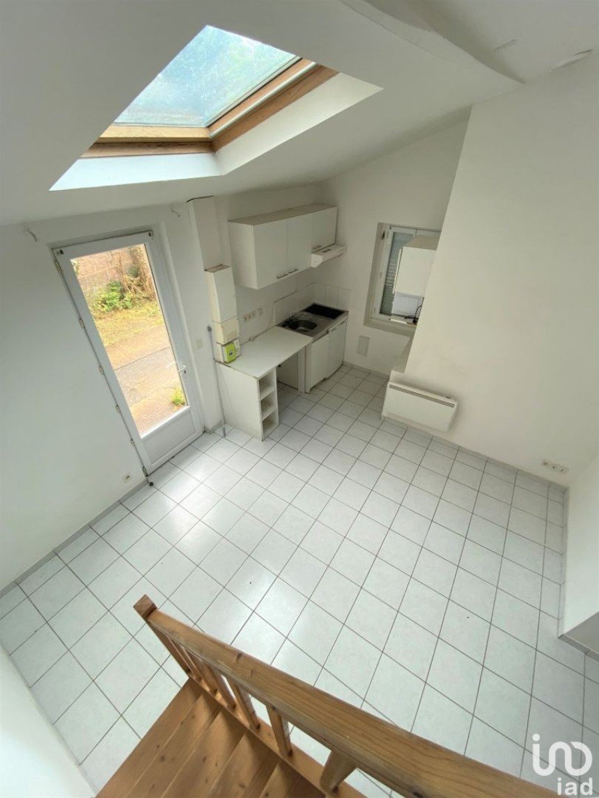 Apartment 2 rooms of 33 m² in Saint-Gildas-des-Bois (44530)