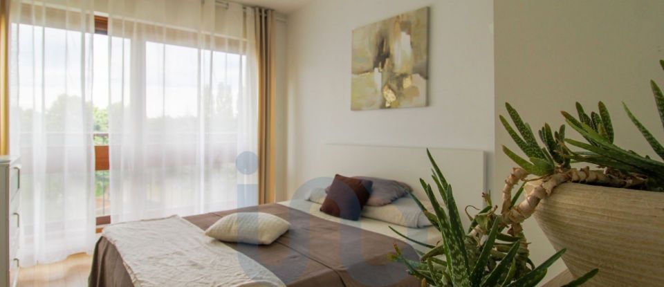Appartement 6 pièces de 110 m² à LE CHESNAY-ROCQUENCOURT (78150)