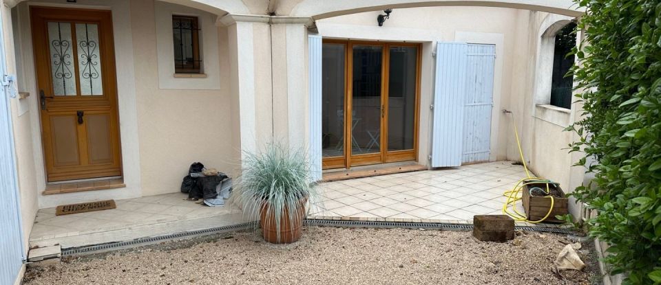 House 6 rooms of 160 m² in Venelles (13770)