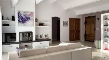 Maison 4 pièces de 130 m² à Bonifacio (20169)