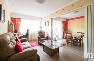 Apartment 3 rooms of 72 m² in Millau (12100)