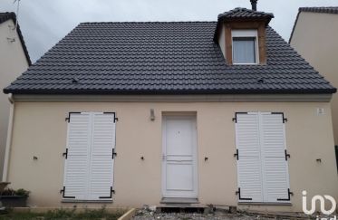House 4 rooms of 84 m² in Salouël (80480)