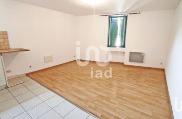 Appartement 2 pièces de 36 m² à Goudargues (30630)