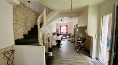 House 5 rooms of 110 m² in Villeneuve-de-Marsan (40190)