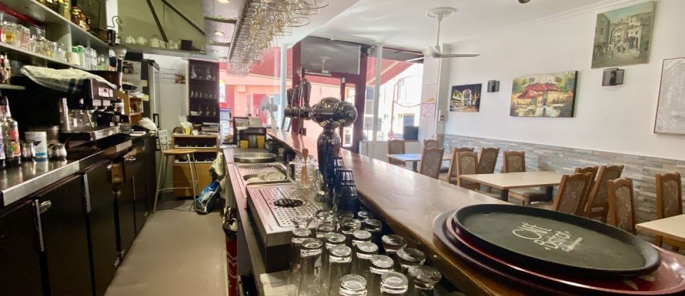 Brasserie-type bar of 108 m² in Pont-sur-Yonne (89140)
