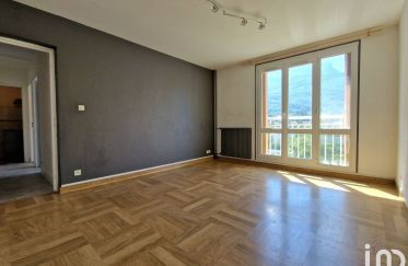 Apartment 2 rooms of 45 m² in Seyssins (38180)