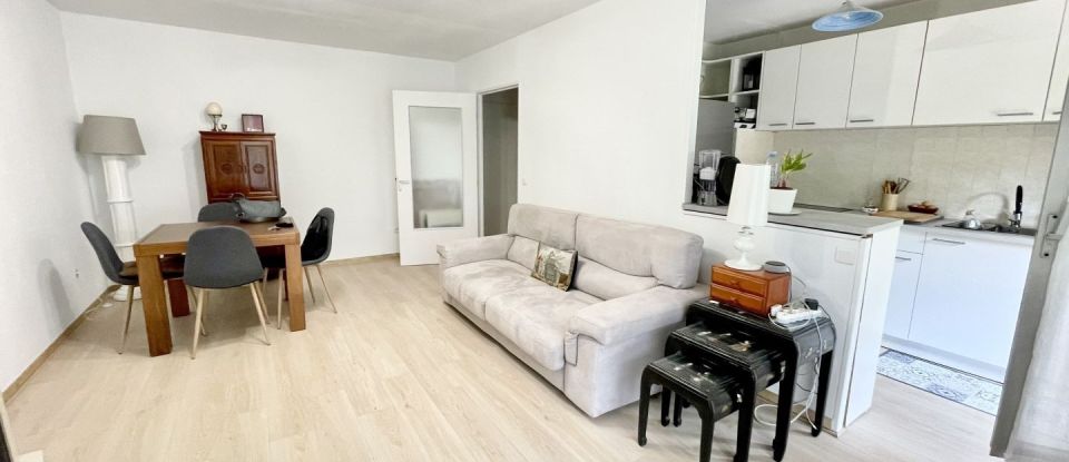 Appartement 2 pièces de 47 m² à Nice (06200)