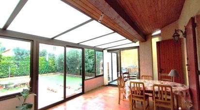 House 4 rooms of 89 m² in Aix-en-Provence (13290)