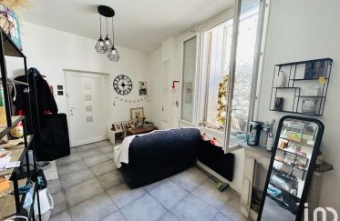 Apartment 2 rooms of 30 m² in Nîmes (30900)
