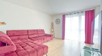 Apartment 5 rooms of 82 m² in Viry-Châtillon (91170)