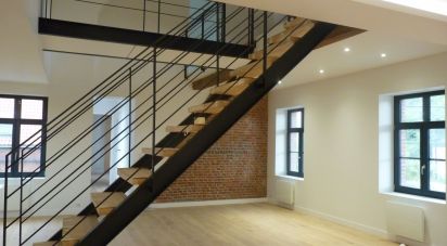 Appartement 4 pièces de 146 m² à Cysoing (59830)