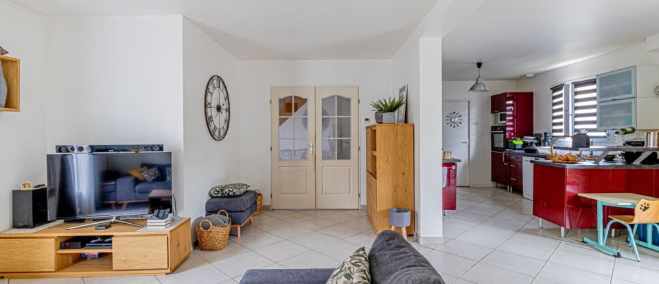 Maison 6 pièces de 138 m² à Gretz-Armainvilliers (77220)