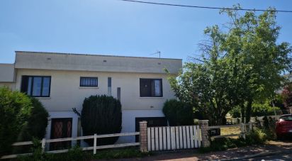 House 4 rooms of 90 m² in Saint-Florentin (89600)