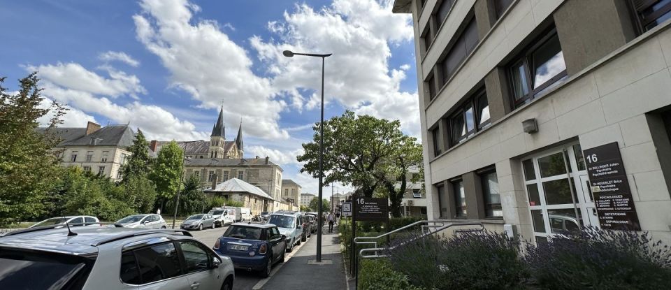 Appartement 5 pièces de 107 m² à Reims (51100)