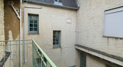 House 8 rooms of 160 m² in Beaumontois en Périgord (24440)