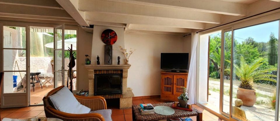 House 4 rooms of 88 m² in Bandol (83150)