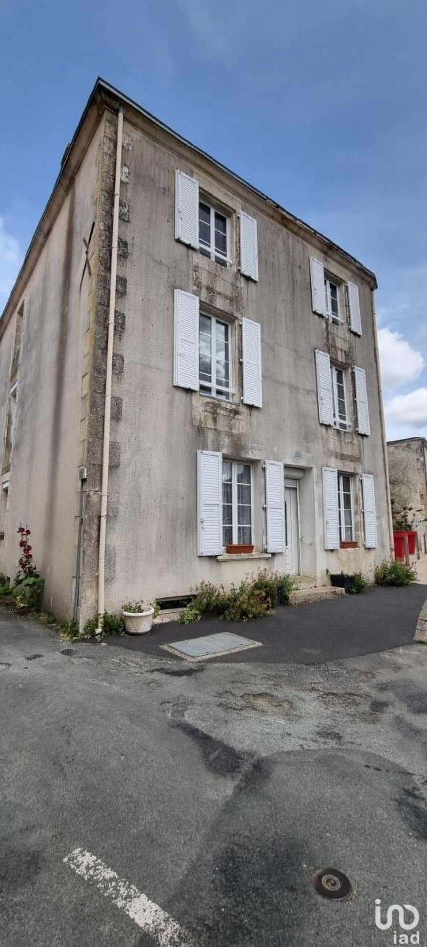 Maison 6 pièces de 138 m² à Moutiers-sur-le-Lay (85320)
