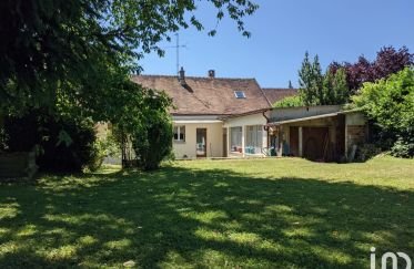 Maison 6 pièces de 141 m² à Montigny-Lencoup (77520)
