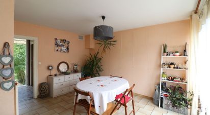 House 4 rooms of 70 m² in Montguyon (17270)