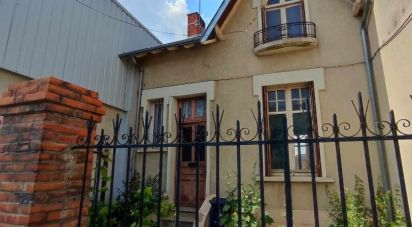 House 3 rooms of 68 m² in Châteauroux (36000)
