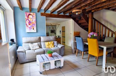 House 4 rooms of 76 m² in Champcueil (91750)