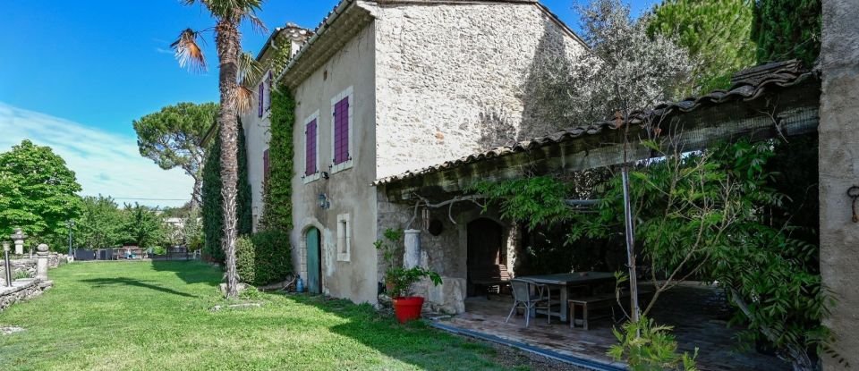 House 10 rooms of 400 m² in Forcalquier (04300)