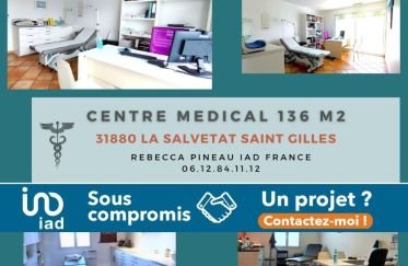 Business premises of 136 m² in La Salvetat-Saint-Gilles (31880)