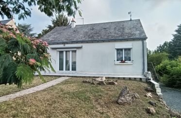 House 3 rooms of 76 m² in Doué-la-Fontaine (49700)