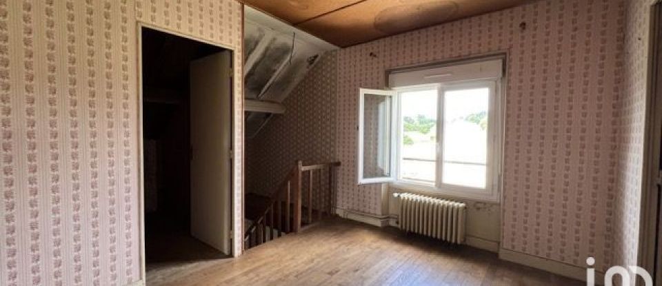 House 4 rooms of 65 m² in Chamberet (19370)