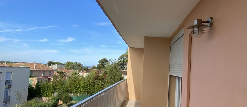 Apartment 3 rooms of 61 m² in Six-Fours-les-Plages (83140)