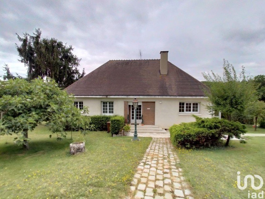 Maison 7 pièces de 171 m² à La Saussaye (27370)