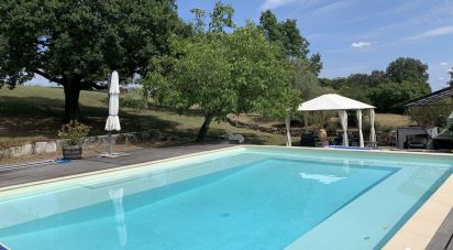 House 13 rooms of 280 m² in Bourg-Charente (16200)